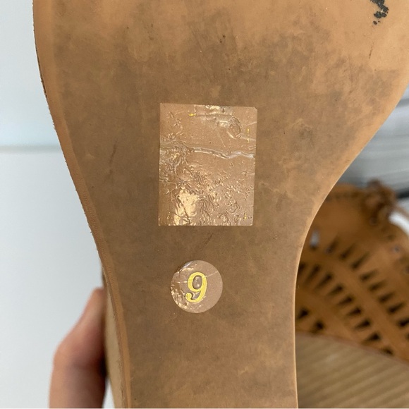 Jeffrey Campbell Rodillo Hi wedge sandal in tan with box - Picture 5 of 10